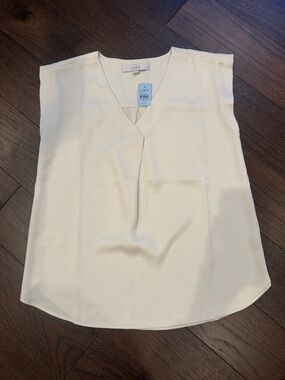 LOFT Cream V-Neck Sleeveless Camisole Top NWT XXS Petite - C31-022